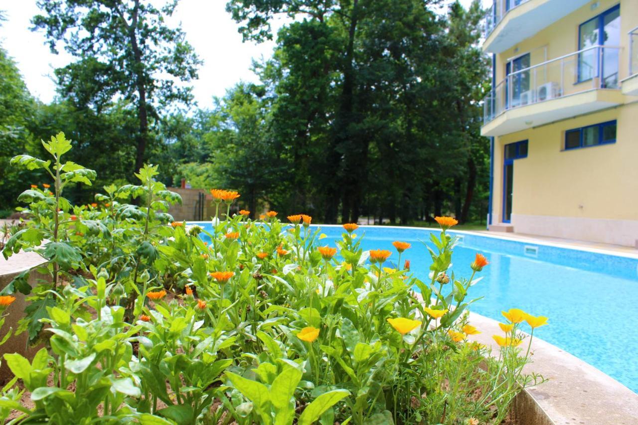 Pop Art Hotel Primorsko Exteriér fotografie